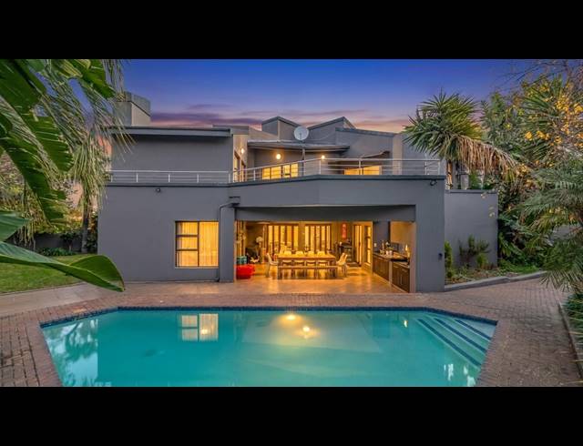 4 BEDROOM HOUSE FOR SALE IN DOWERGLEN EXT 5